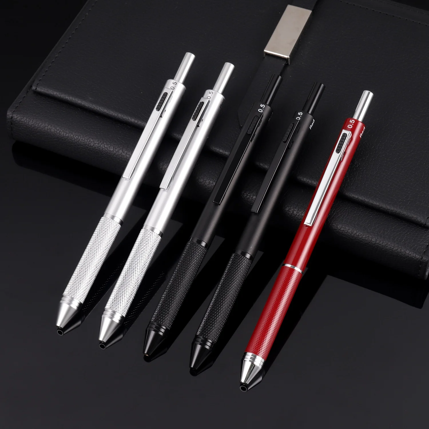 1pc/Piece, 4-in-1 Multi-color Metal Pen, Gravity Sensing, Red, Blue and Black Three-color Ballpoint Pen + Automatic Pencil