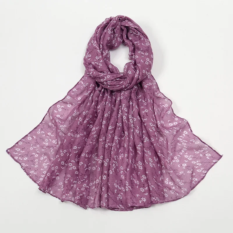 

2025 New Fashion Summer Women Floral Print Scarf Women Luxury Beach Silk Scarf Shawls Female Foulard Long Wraps Sunscreen Hijabs