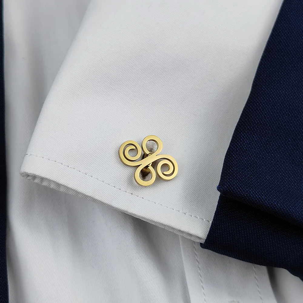 

New four-leaf clover creative cufflinks, 18K gold-plated sleeves, shirt button accessories, suitable for men's daily banquets