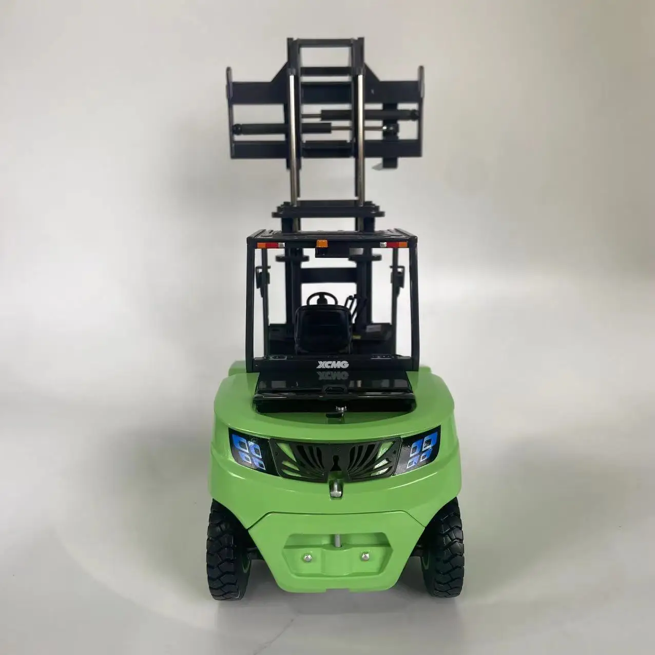 XCMG 1:20 Scale Electric Balance Weight Diecast Alloy Collectible Forklift Truck Model Gift