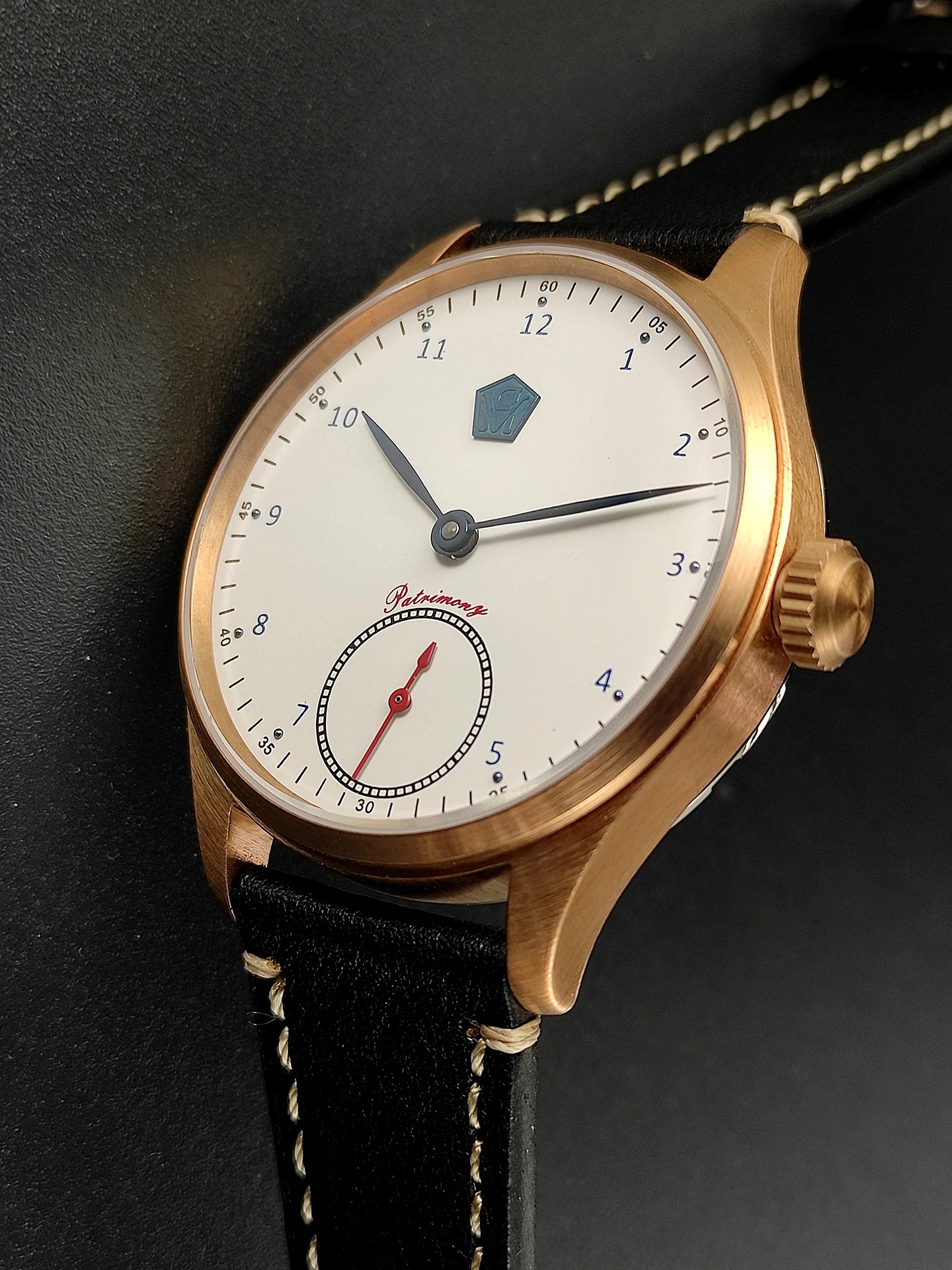 

Vakuy 2025 New 40MM Manual Mechanical Watches Seagull ST3621 Movement Sapphire Crystal 30M Waterproof Vintage Leather Wristwatch