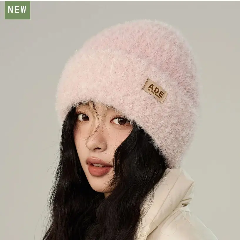 قبعة نسائية شتوية محبوكة سميكة مبطنة بالصوف كتلة ألوان قطيفة تغطي الأذن قبعة دافئة #2