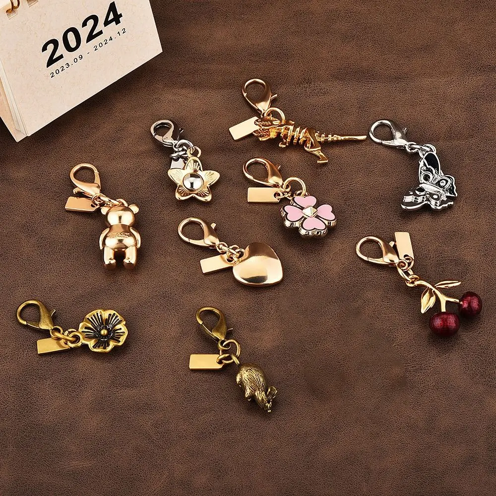 Llaveros exquisitos y bonitos, decoración de joyería con colgante de bolso en forma de corazón de alta gama