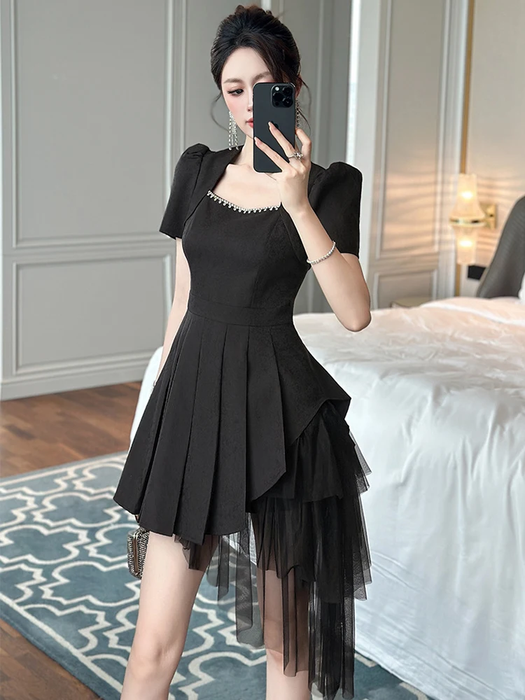 Sommer Schwarz Square Neck Schlank Plissee Asymmetrische Mini Kleid Frauen Elegante Formale Party Cocktail Kleid Dating Mujer Kleidung Chic