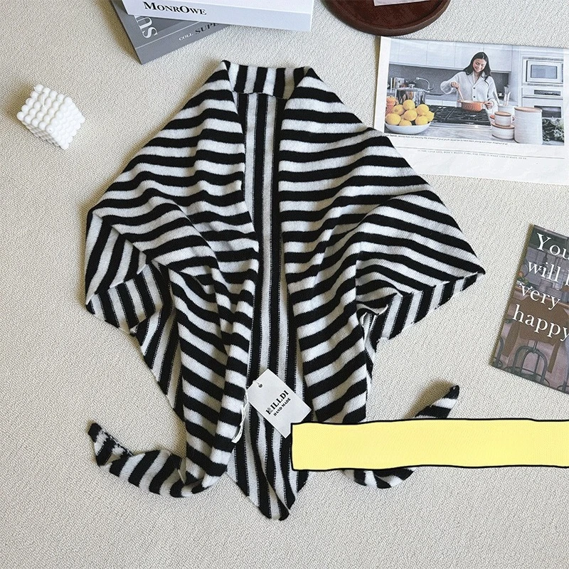 純粋なウールの三角ストライプショール、女性の秋冬ファッションに最適、多用途で暖かいニットウールスカーフ