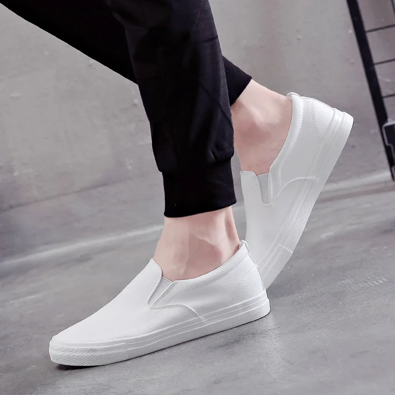 New Shoes for Men Leather Casual Shoes Spring Fashion Concise Flat Shoes 2 Colors Slip-on Loafers