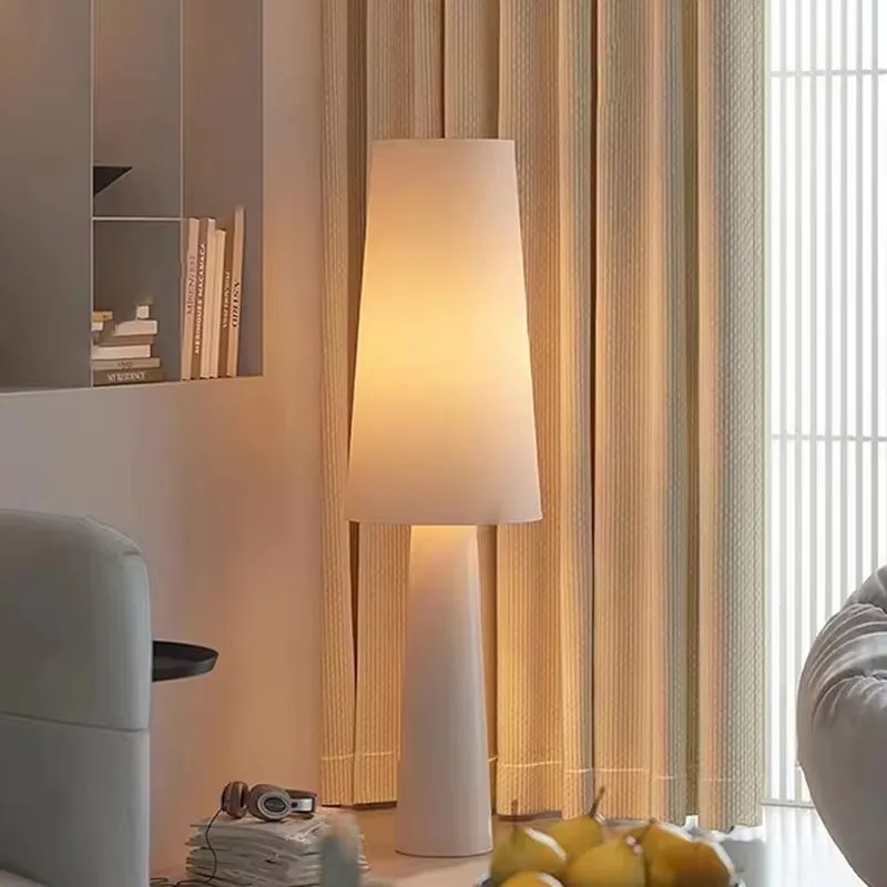 

Светодиодный напольный светильник в скандинавском минималистичном стиле для гостиной, спальни, лофта, прикроватный светильник, RGB-лампа для кабинета, светильник для домашнего декора