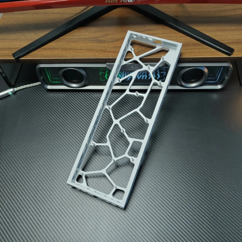 H68 Hollow Keyboard Case 68% Keys Layouts Custom Aluminum Case for Mad68 Ace68 Magnetic Axis Keyboard Shell PC Gamer Boys Gifts