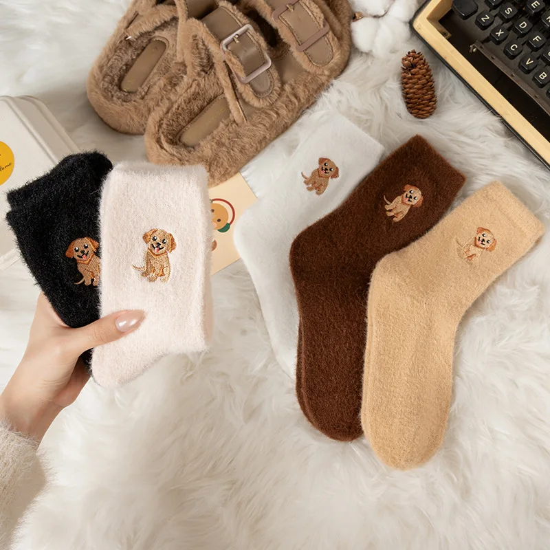 5 Pairs Women's Socks Set Autumn And Winter Thick And Warm Imitation Mink Fur Plush Cartoon Embroidery Calf Sleeping Floor Socks