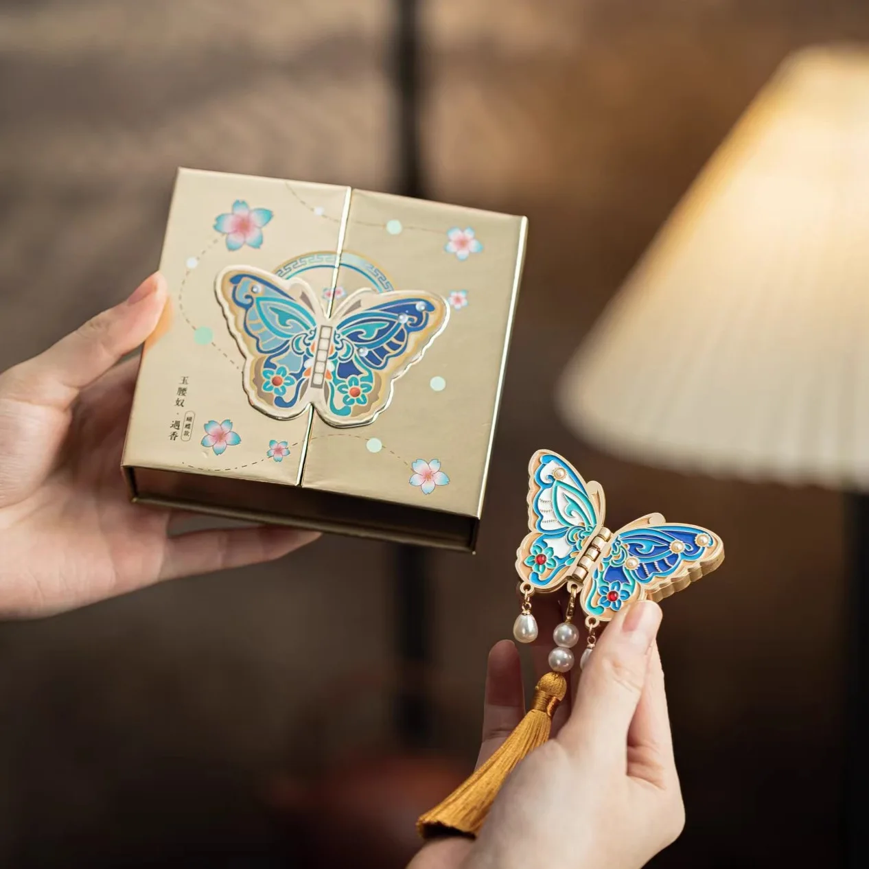 Butterfly Solid Perfume Balm With Pearl Decor Luxury Oriental Chinese Style Fragrance Exquisite Gift Box Portable Solid Scent Ba