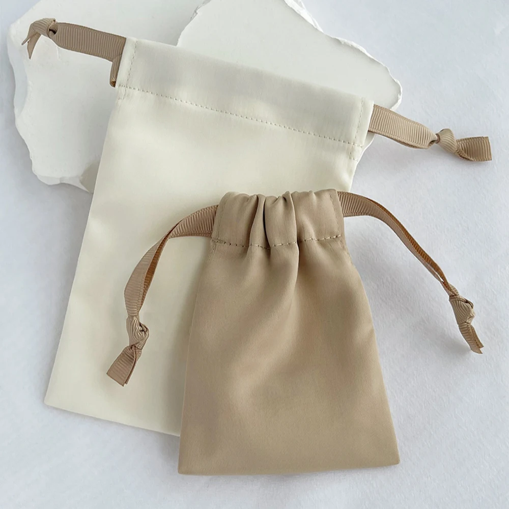 

Custom Logo Silk Jewelry Gift Bags Satin Drawstring Earring Ring Packaging Organizer Pouch Wedding Favor Birthday Candy Bag