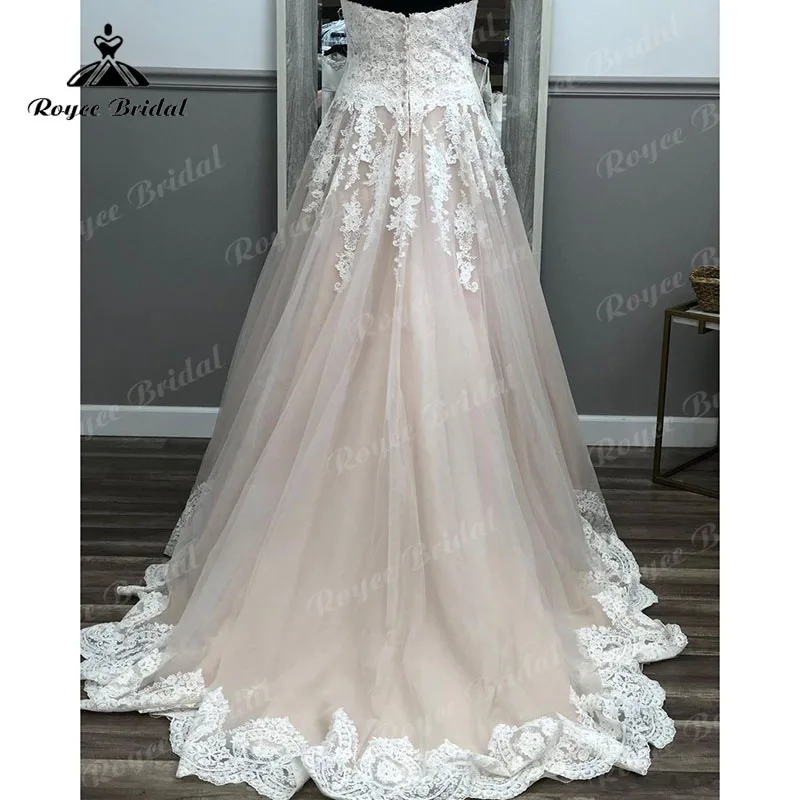 Vestido de novia elegante sukienka na wesele de talla grande, apliques de encaje, cola de barrido, champán, hombros descubiertos, línea A, escote Corazón, 2023