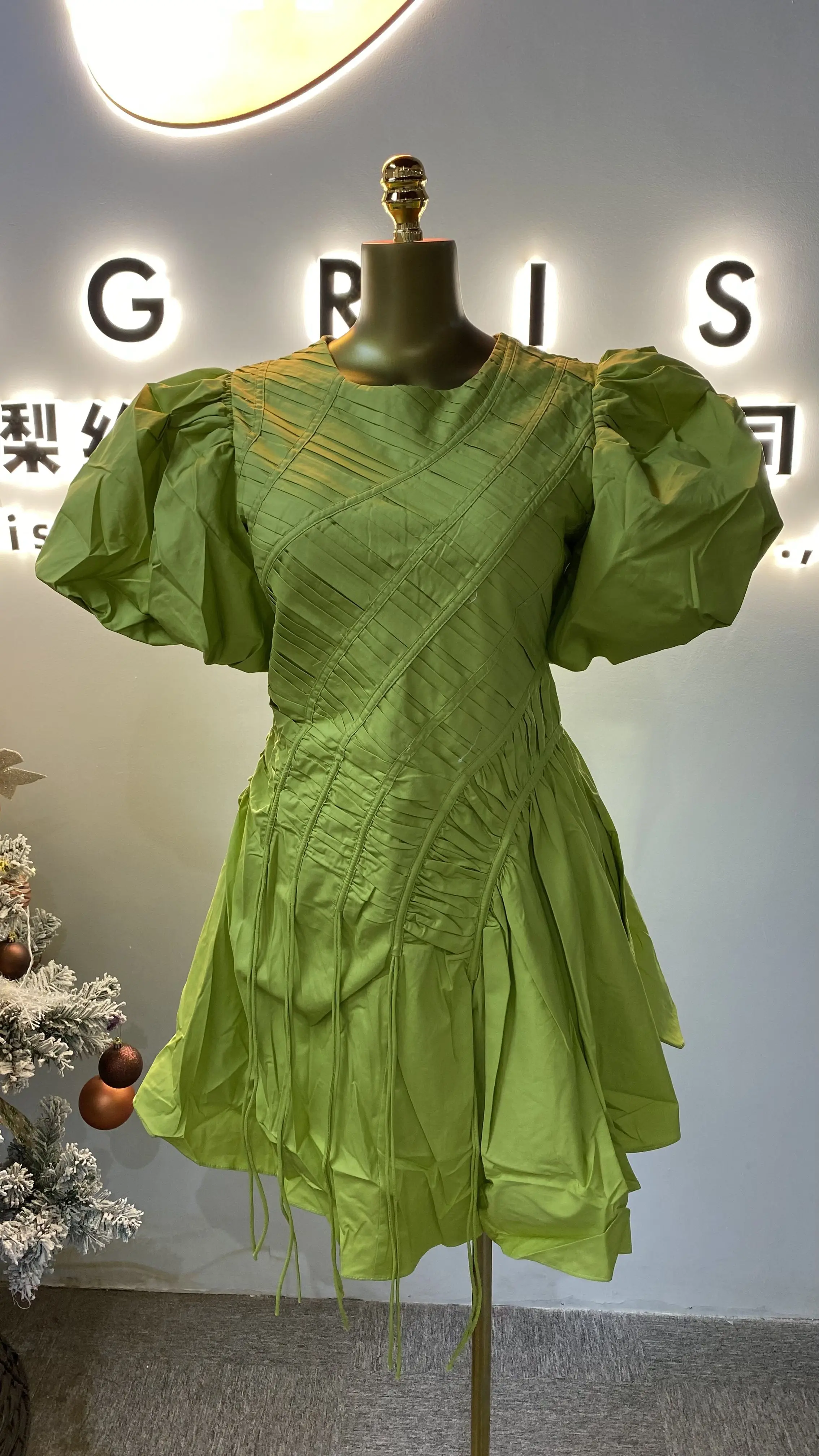 2025 Spring/Summer Mini Dress for Women - O-neck, Puff Sleeves, Ruffled Waistline, Elegant Ruffles, Casual Style-GZXX088