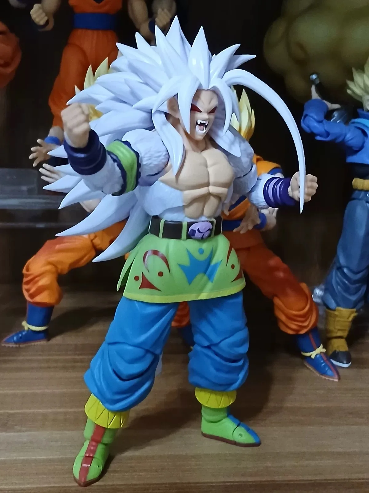 In Stock Black Hole Toys and TK Dragon Ball SHF Figures Super Saiyan 5 SSJ 4 Son Goku Son Gohan Xicor Anime Action Figures Toy