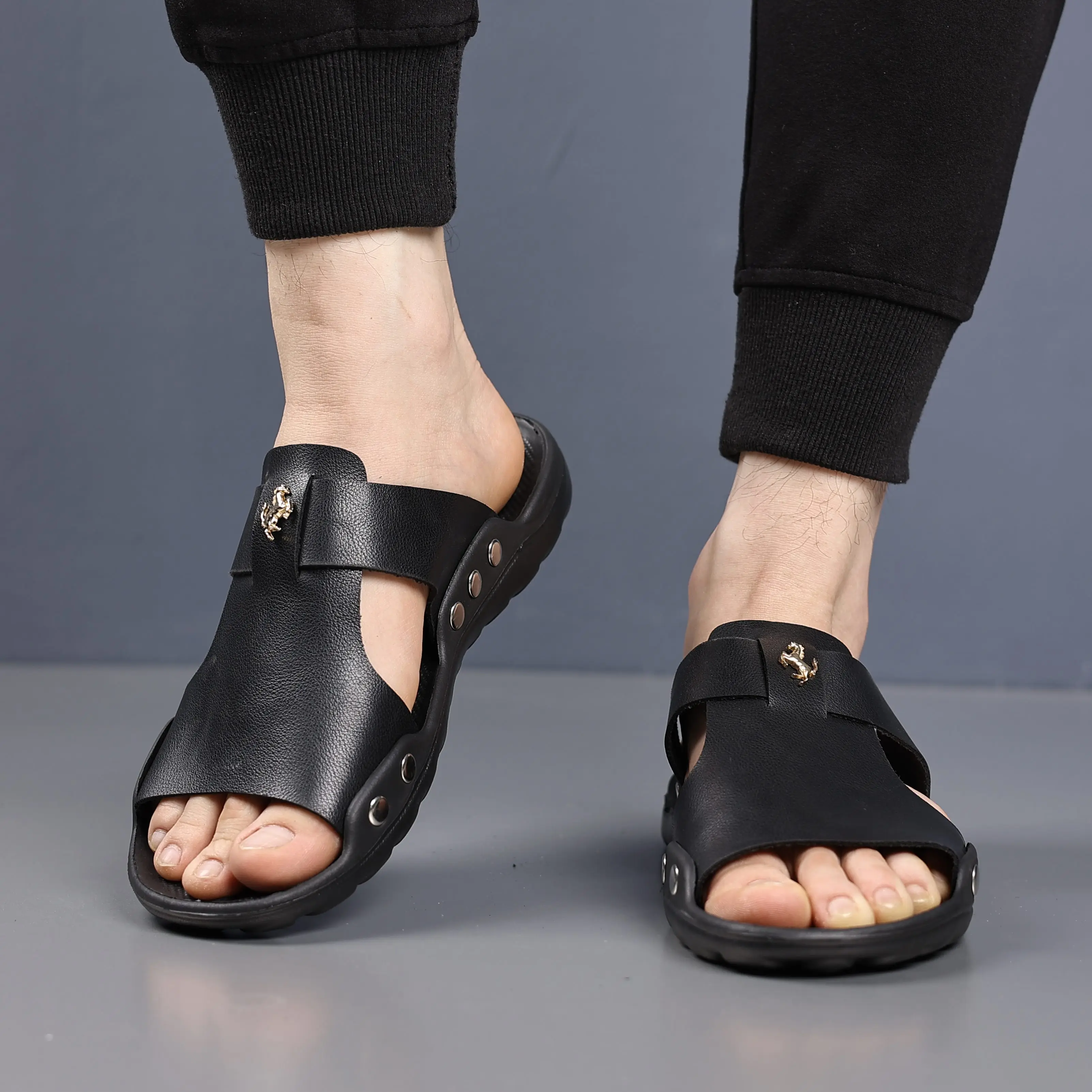 2026 Neue Sommer-Herrenschuhe, Hausschuhe, Herren-Innensandalen, Freizeitsandalen, Leichte Atmungsaktive Strandsandalen für Männer – Detail 7