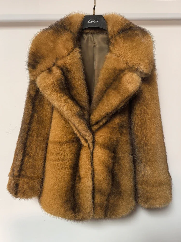 سترات سميكة شتاء جديد DEAT موضة براون فو الفراء معطف المرأة التلبيب فضفاضة تناسب طويلة الأكمام مغطاة مشبك أفخم #1