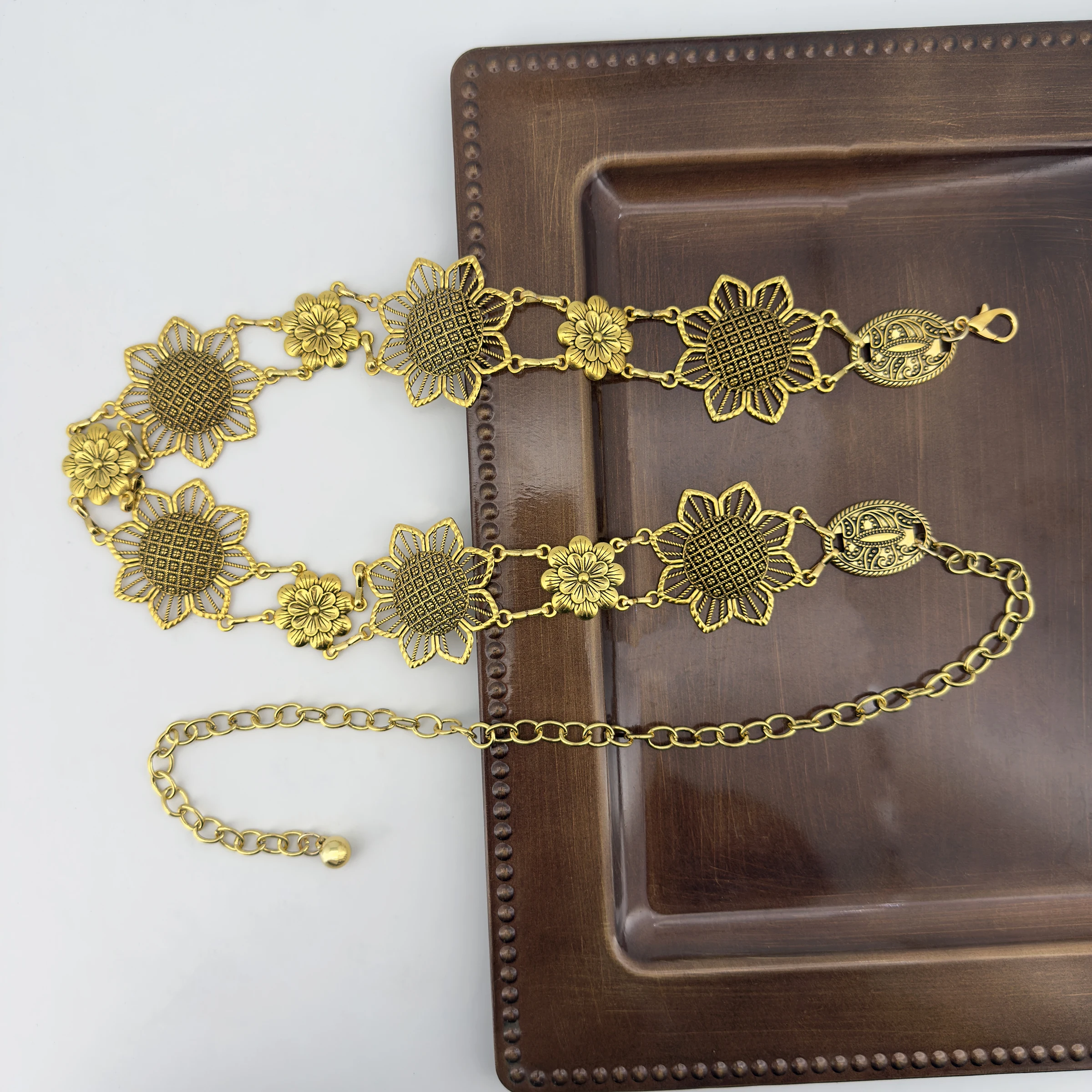 Bohemian-Stil Retro Gold Sonnenblumen-Blumen-Mode Western-Elemente Denim-Taillenaccessoires Damen Hosen- und Rock-Kette Vielseitig Einsetzbar – Detail 5