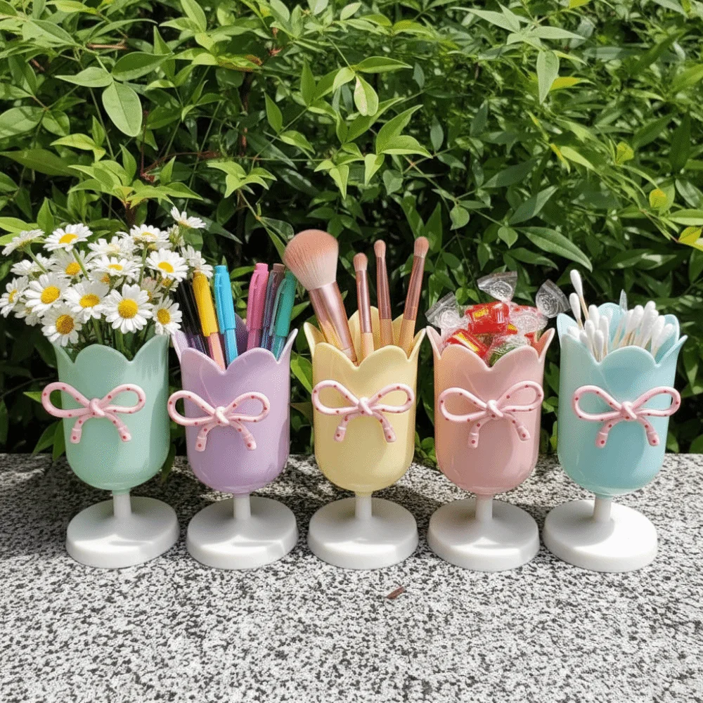 Durable Plastic Tulips Shape Pen Holder Tulips Shape Cute Design Makeup Brush Holder Kawaii Style With Bow Plastic Pen Holder