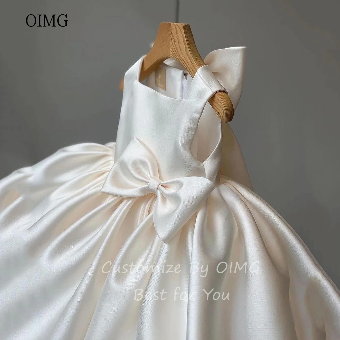 OIMG A-Line ชุดเดรสดอกไม้แขนกุดกับ Bow Tie ชุดแต่งงานชุด vestidos de novia ที่กําหนดเอง