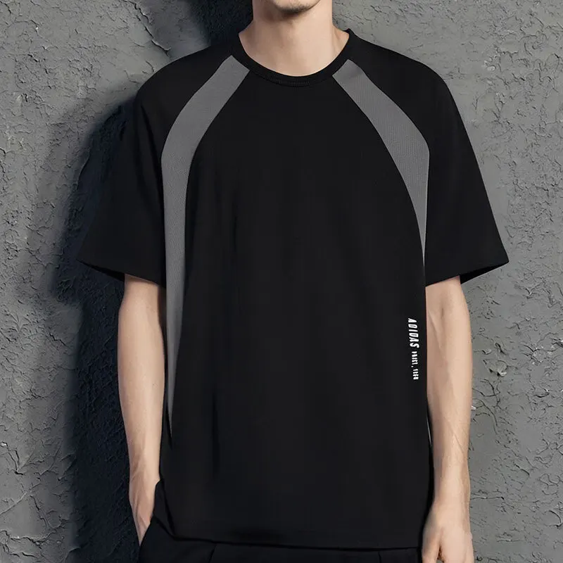 

Adidas M FM CL KT TEE Contrast Panel T-Shirt, Modern & Tough For Active Use and Casual Occasions