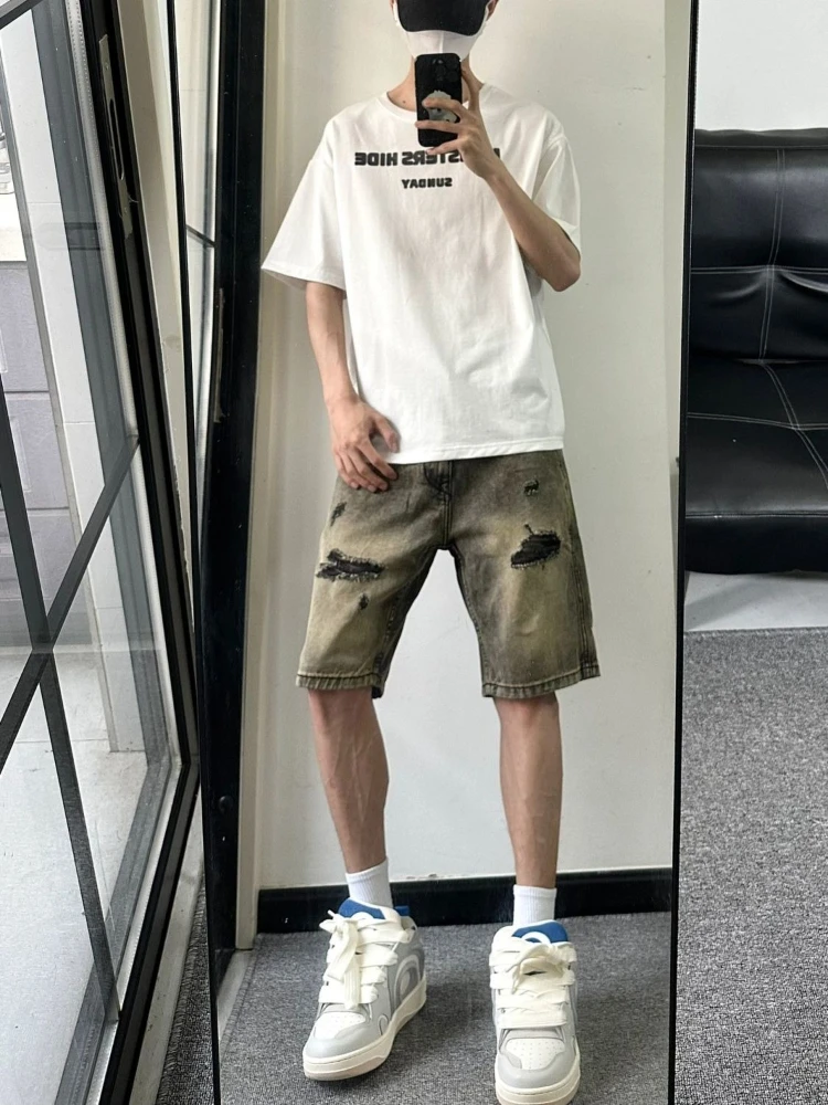 

Men's Distressed Denim Shorts American Retro Yellow Mud Wash Baggy Jean Shorts High Street Loose Casual Summer Hip Hop Pants