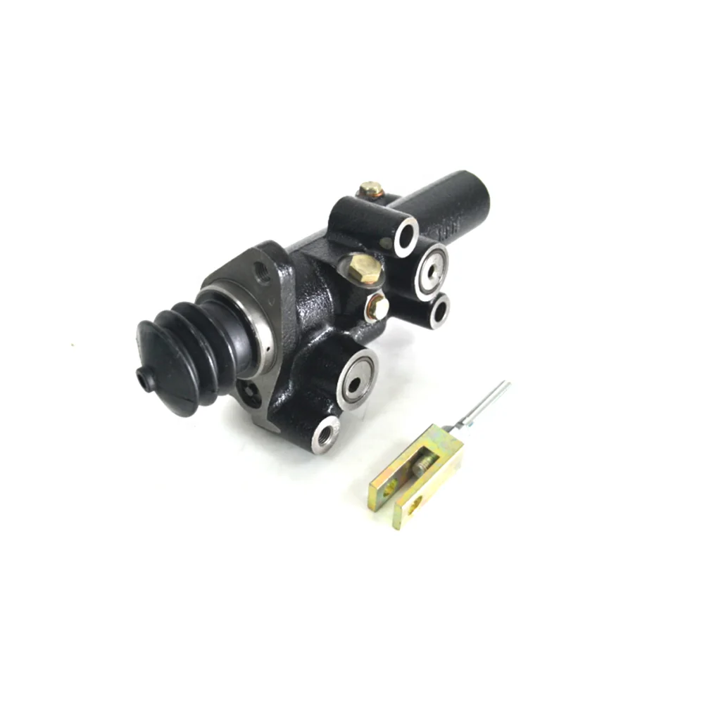 

7F35-45 Clutch Master Cylinder 31510-30510-71