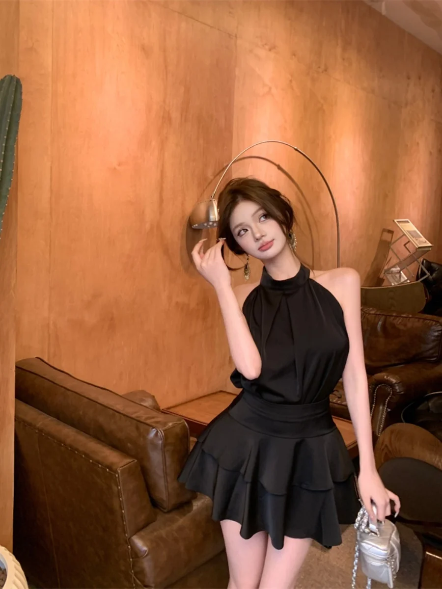 Set atasan rompi wanita Pure Desire Svel Ne dengan rok ruffle, rok kue A-line pinggang tinggi