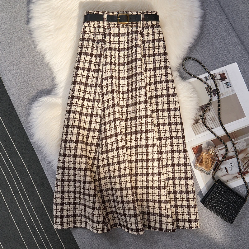 

2024 Women Autumn Winter Fashion Woolen Plaid Skirt Female High Waist Long Big Swing Clothes Ladies Loose A-line Skirts Q979