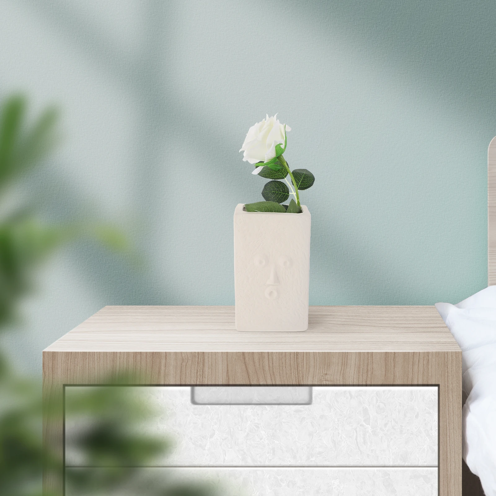 

1Pcs Ceramic Vase Abstract Art Design Safe Practical Gift Family Friends Home Decor Square Face Vase Desktop Ornament