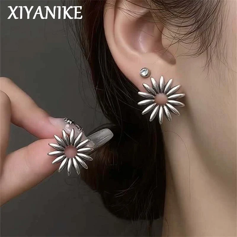 

XIYANIKE Vintage Hollow Flower Ear Stud Piercing Earrings For Women French Fashion New Jewelry Gift Party Daily серьги