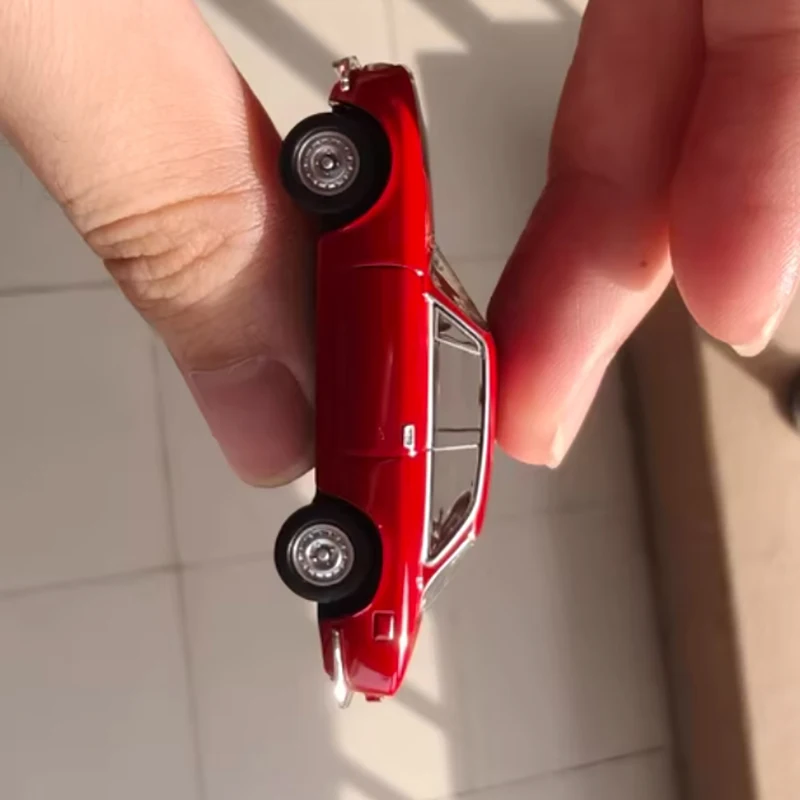 Tomytec TLV LV-156c نموذج سيارة مصنوع من خليط معدني بمقياس 1:64 GT1600 أحمر #1