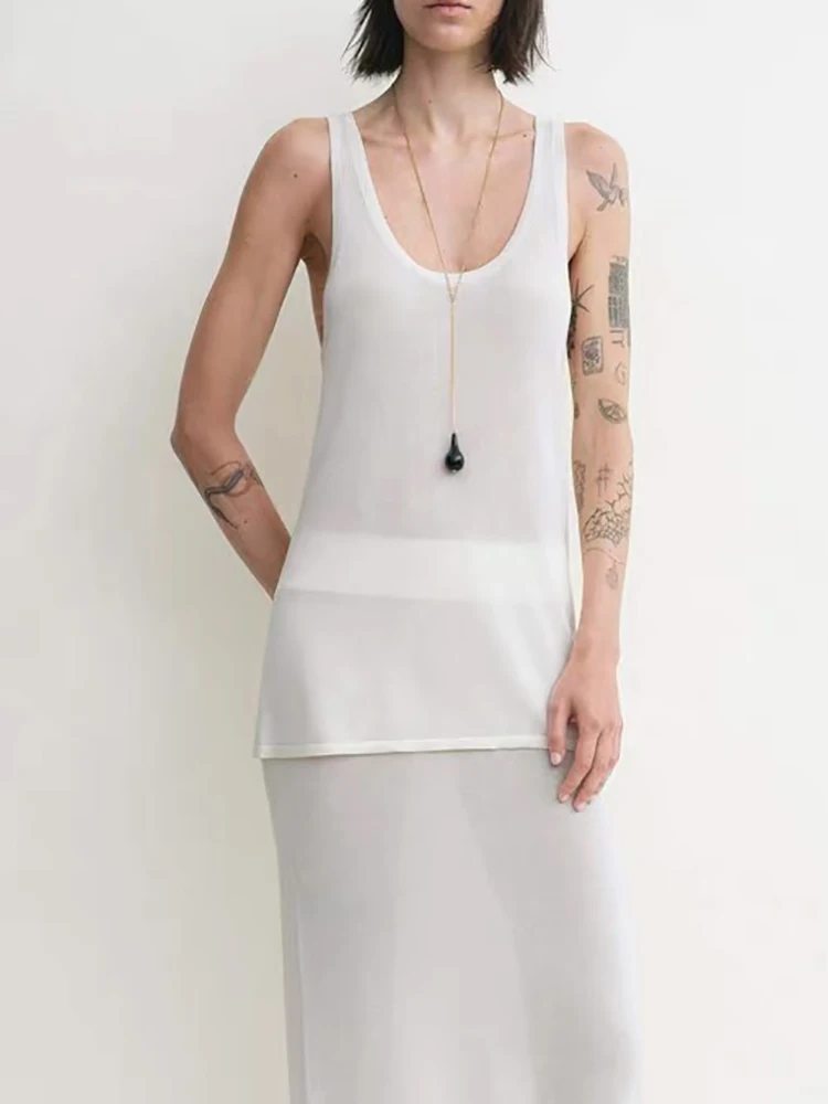 Women's solid-color long U-neck knitted pullover top - stretch-fitting sleeveless base layer shirt - 2026 summer new style