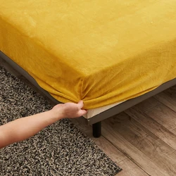 9 colors solid stretch Velvet Fabric Fitted Sheet Soft Elastic Bedspread Mattress Cover Bed Linen Protector Fitted Sheet