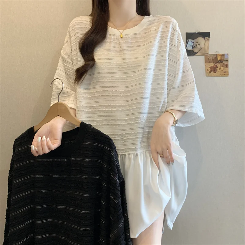 

Plus Size Summer New Fashion Unique High-end Loose Striped Ruffle Top for Women