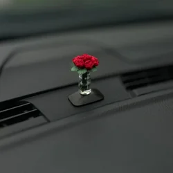 Dainty roses car center console window ornament mini cure car accessories ladies car personality beautiful interior ornaments