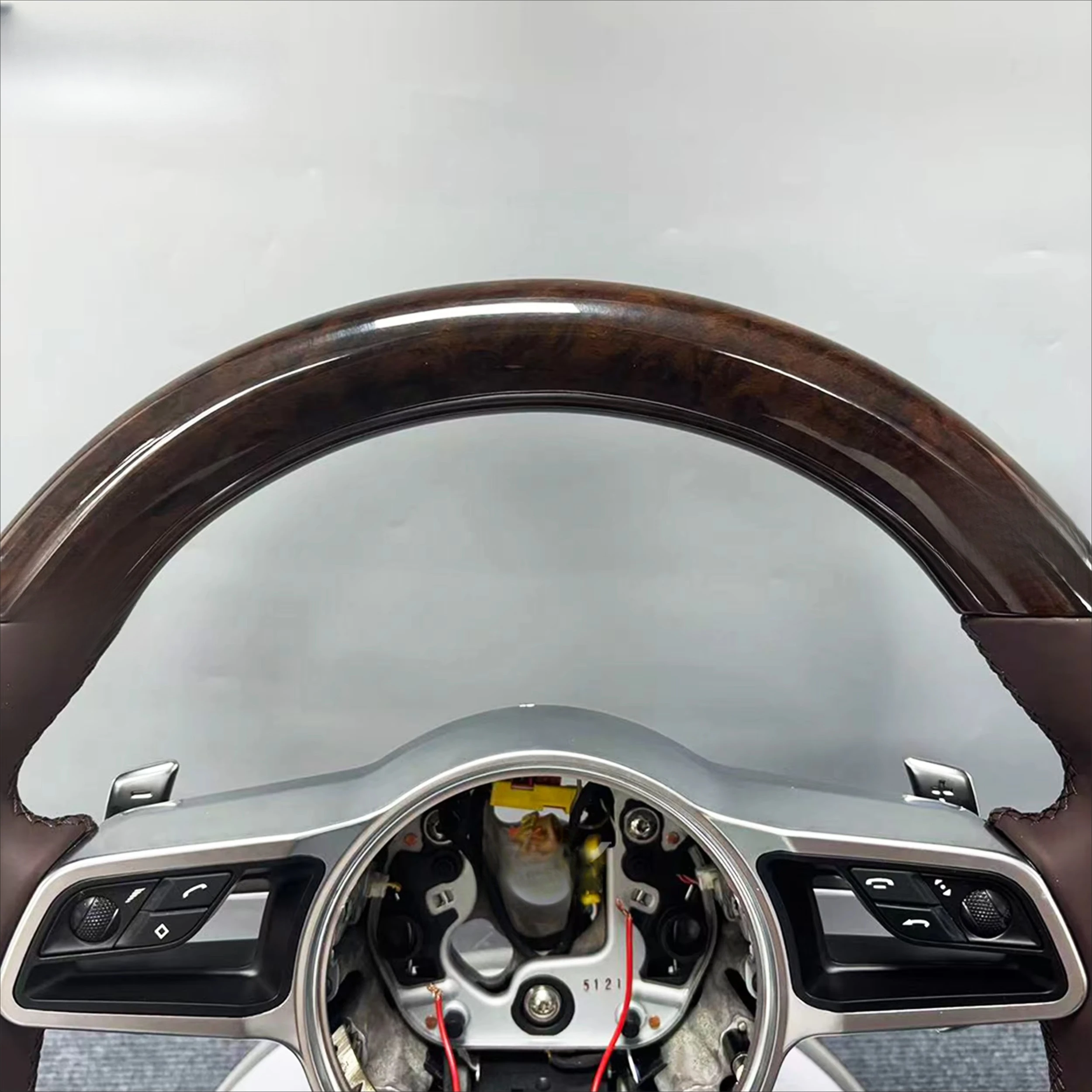Suitable for  Panamera Macan  918 911 718 970 971 958 Upgraded Peach Wood Leather Steering Wheel Plug and Play