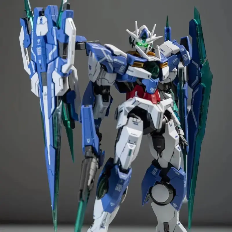 【在庫あり】ダバン 8822 MG 1/100 モデルキット 00Q OOQ フルセイバー MBスタイル GNT-0000 組立アクションフィギュア ロボット プラスチックモデル おもちゃ