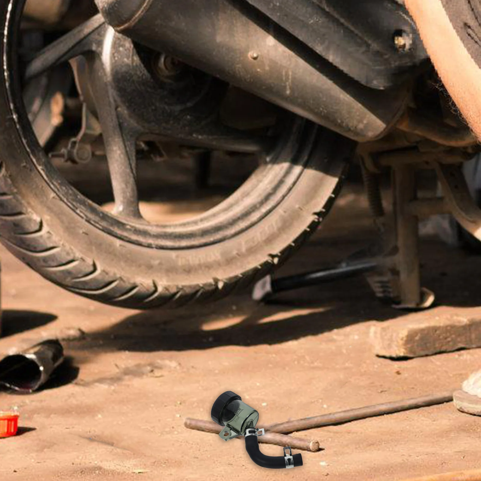 Depósito de líquido de frenos delantero Diseño de plástico duradero para motocicleta Fácil de instalar y mantener Depósito de frenos de motocicleta