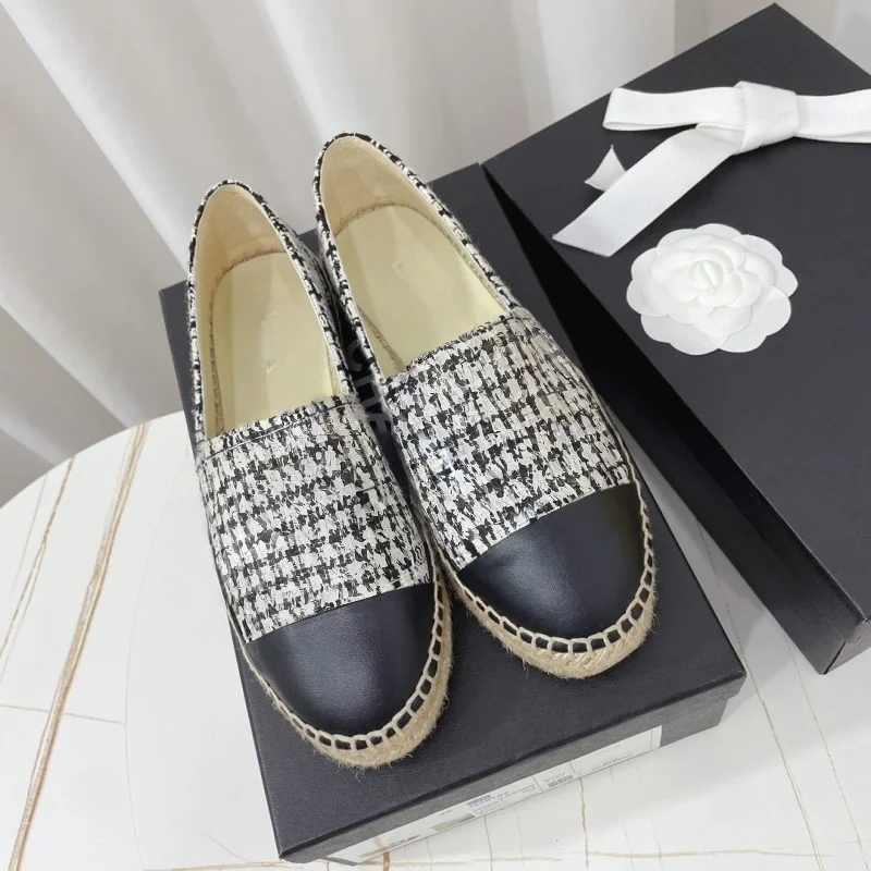 

2026 Spring And Autumn New Canvas Versatile Solid Color Breathable Casual Women's Single Shoe Fashionable Fisherman Shoes