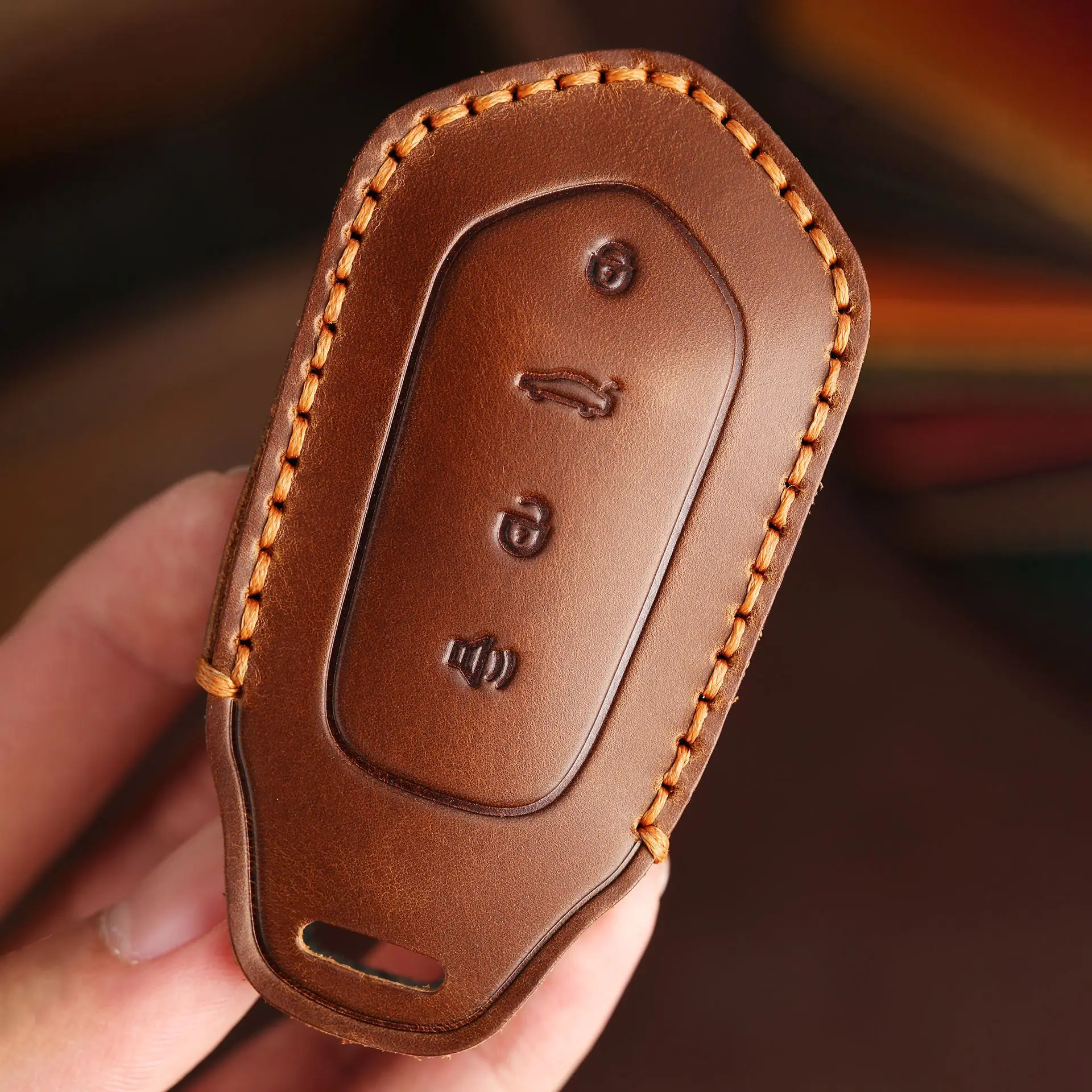 Leather Car Key Fob Case Protection Cover Shell Holder for Geely LIVAN 7 EV 2023 2024 Keyless Go Remote Keychain Accessories