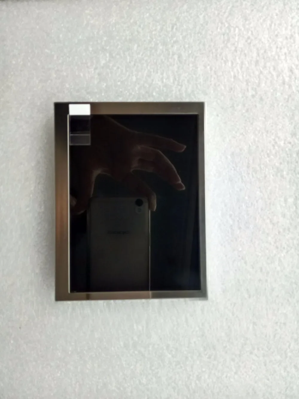 PD050VX6(LF)  LCD Displays Screen