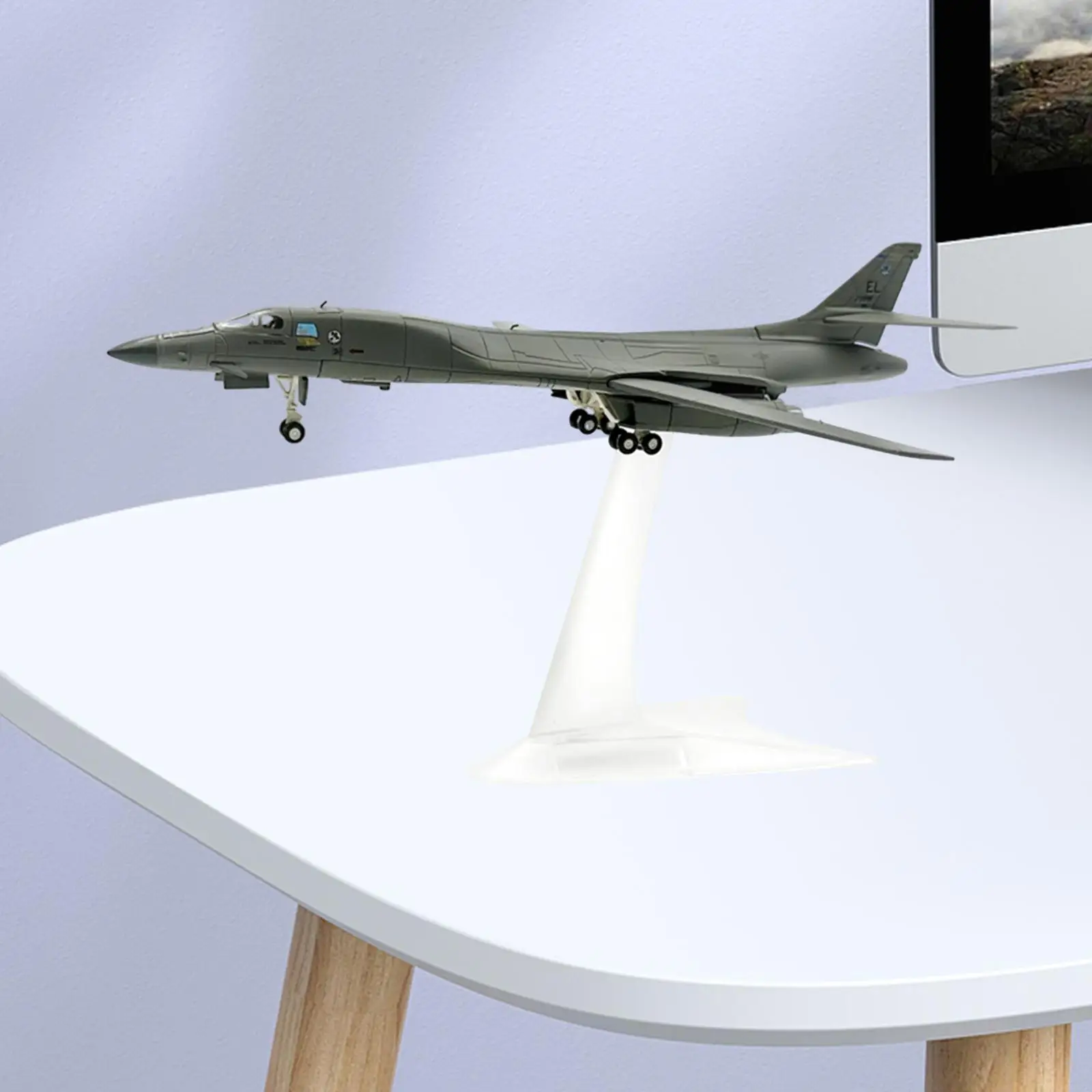 

1/200 B-1B Bomber High Detailed Aviation Commemorate Airplane with Stand Plane for Home Living Room TV Cabinet Office Bookshelf