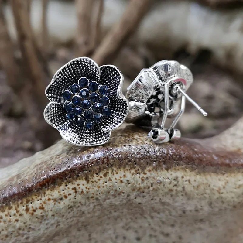 Vintage Black Color Flower Stud Earrings for Women Blue Round Crystal Zircon Wedding Earrings Anniversary Gifts 2024 New Jewelry