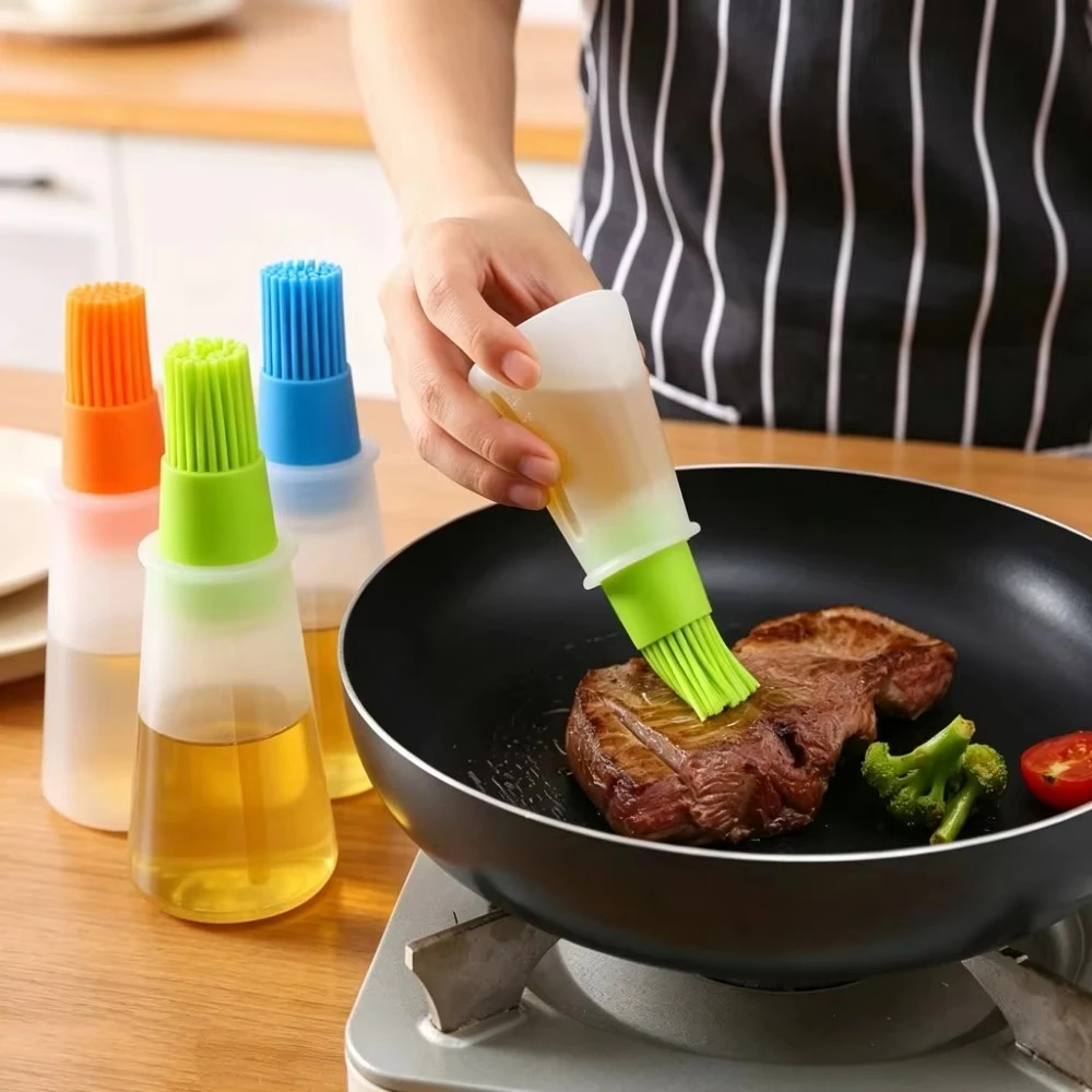 LeMeenQ Silicone Oil Cruet Oil Brush With Bottle Portable Liquid Oil Brush BBQ Pastry Baking Kitchen Tool