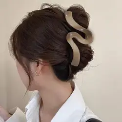 Women Temperament Large Gradient Wave Hair Claw Shark Claw Clips Ponytail Hairpin Girls Headdress Hair Accessories Gifts