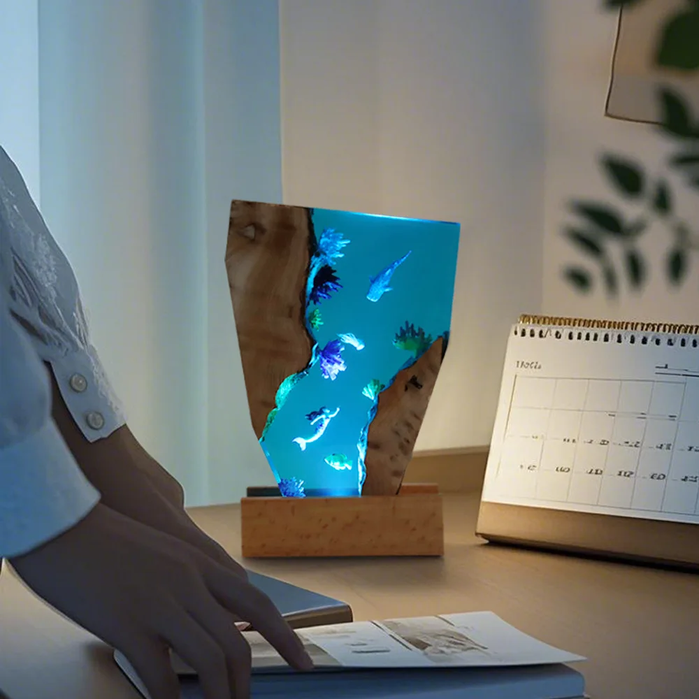حورية البحر موضوع الكائن الراتنج الجدول ضوء الفن الإبداعي الديكور مصباح تحت سطح البحر العالم ليلة ضوء USB تهمة