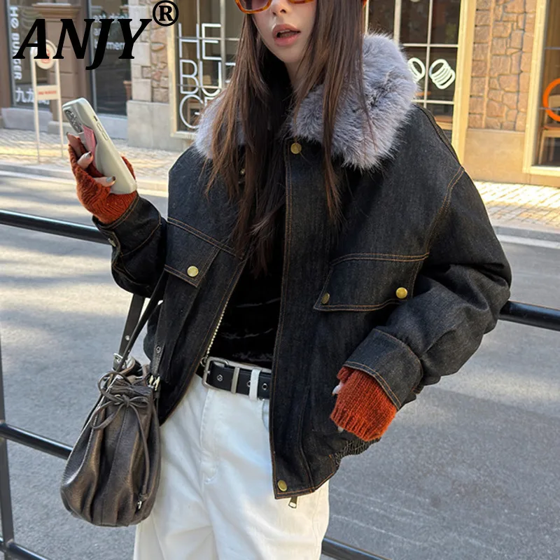 

ANJY Autumn Winter New Women Fashionable Street Pocket Detachable Fur Collar Distressed Washed Thick Denim Jacket Fashion A16533