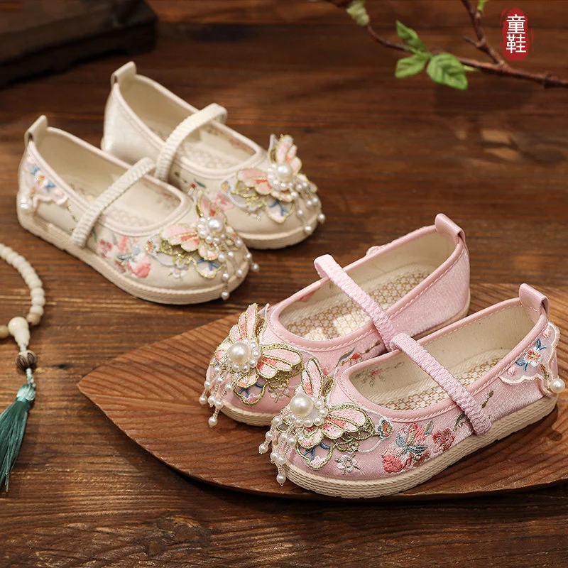 Girls Shoes Spring Autumn New Ancient Chinese Style Embroidered Butterfly Hanfu Mamian Skirt Kids Embroidered Shoes Summer