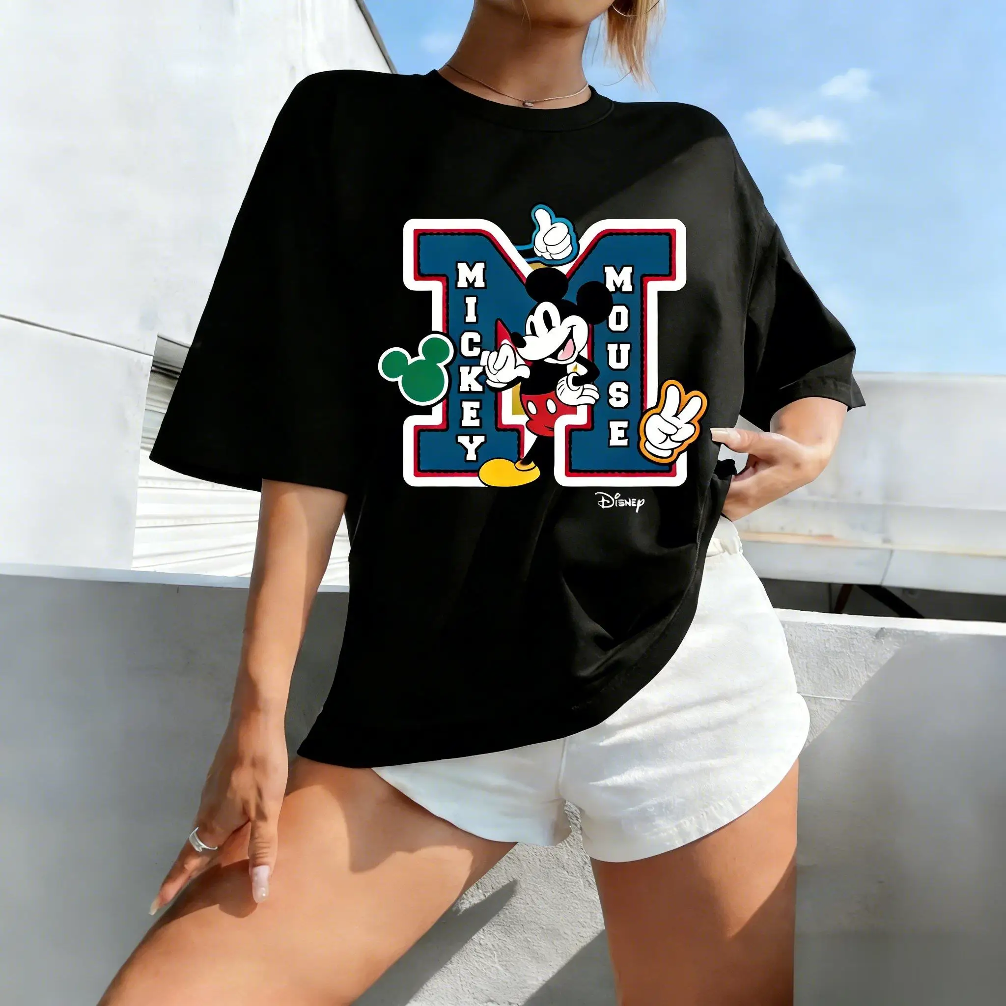 Camiseta de Mickey Mouse Disney para hombre y mujer, Tops de algodón de manga corta con estampado gráfico Vintage, ropa de calle informal de gran tamaño, camiseta de verano 2026