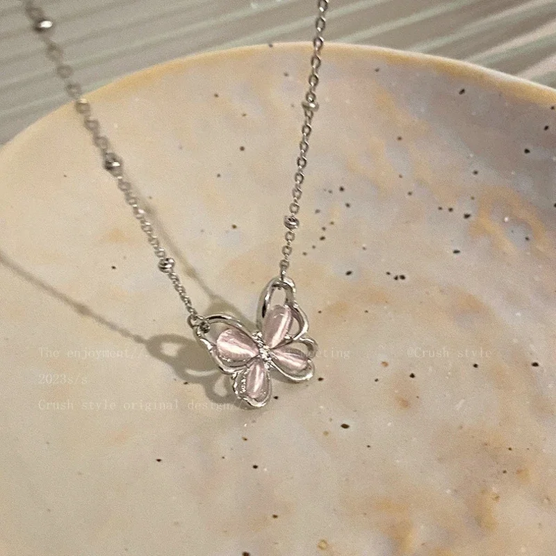 

Korean Fashion Crystal Butterfly Pendant Necklaces for Women Fairy Y2K Girls Sweet Elegant Clavicle Chain Party Jewelry Gifts